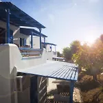 Aeraki Apartment *